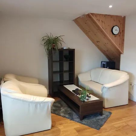 Lovely Bedroom In Newbridge Homestay Newbridge (Kildare)
