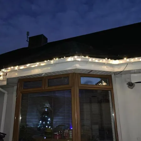 Lovely Bedroom In Privatunterkunft *