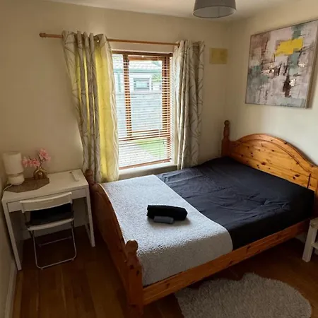 Lovely Bedroom In Newbridge Newbridge (Kildare)