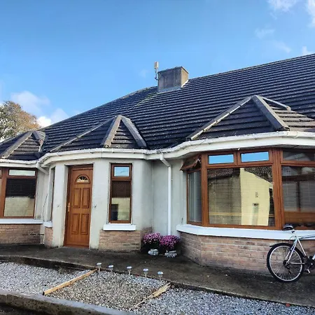 Homestay Lovely Bedroom In Newbridge *