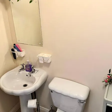 Lovely Bedroom In Newbridge (Kildare)